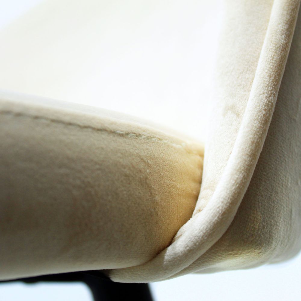 Nogal Beat Avila Banco Alto Tapizado Tela Tipo Terciopelo Uso Interior Diseño Nordico - BANC0903741 - Mundo In - NOGAL BEAT - Bancos